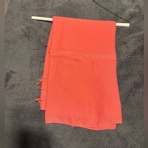 Coral scarf 🧣